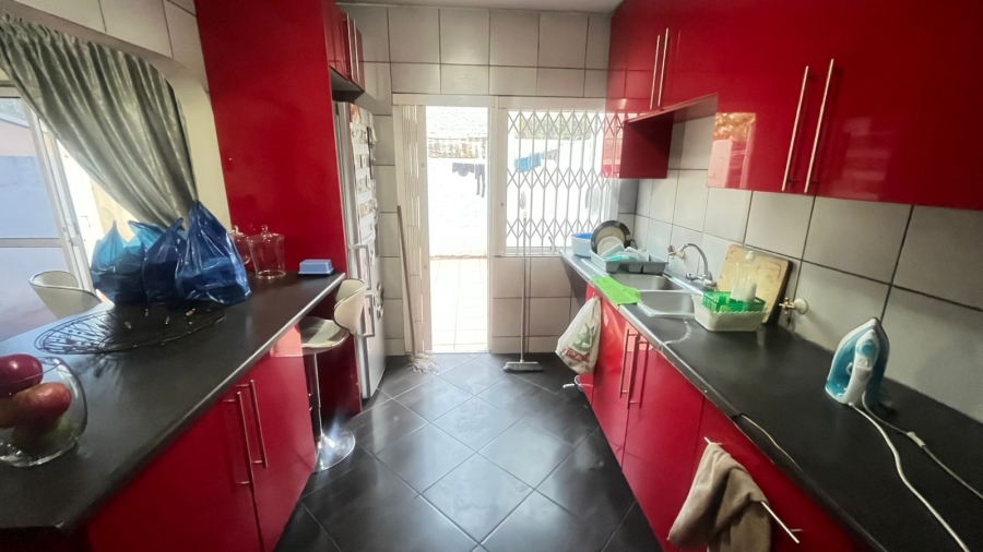 To Let 3 Bedroom Property for Rent in Buccleuch Gauteng