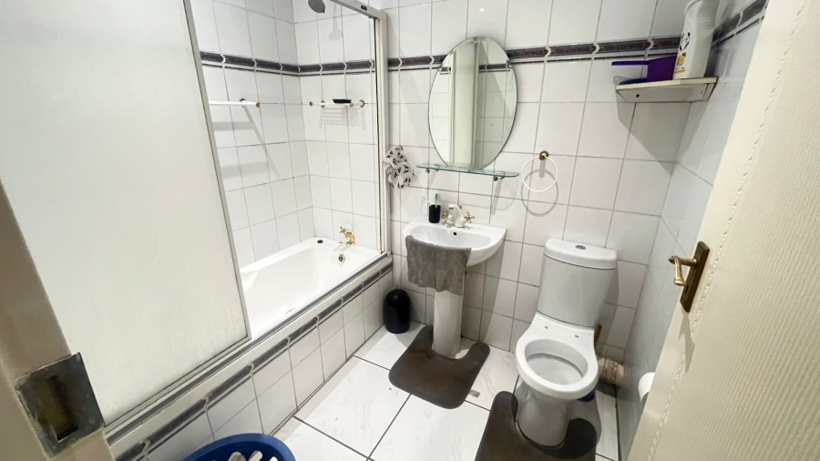 To Let 3 Bedroom Property for Rent in Buccleuch Gauteng