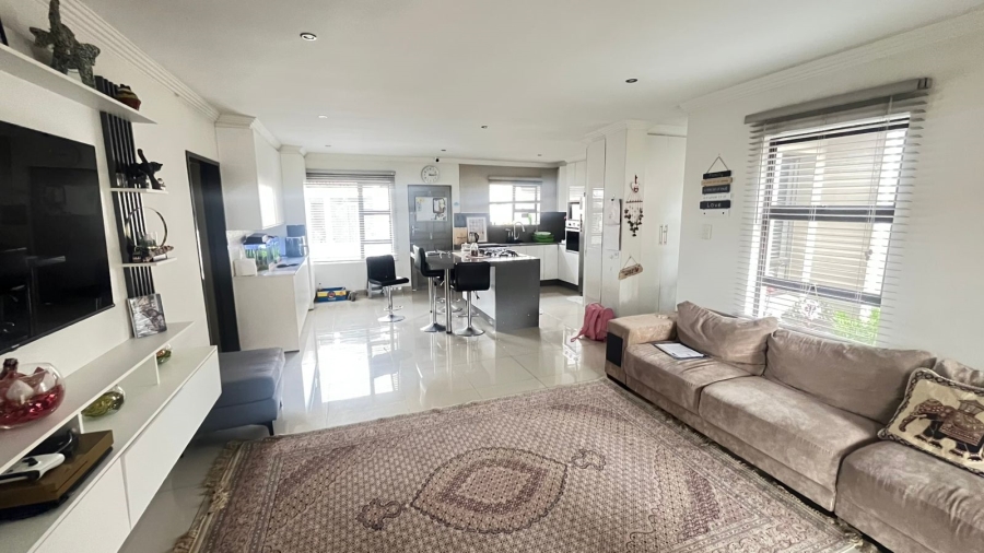 3 Bedroom Property for Sale in Buccleuch Gauteng