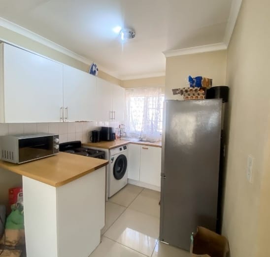 1 Bedroom Property for Sale in Buccleuch Gauteng