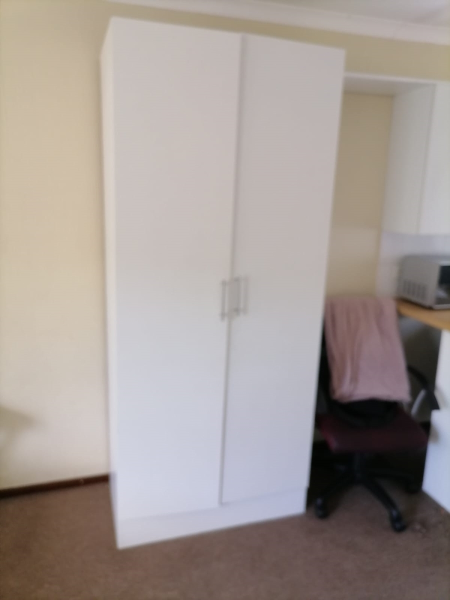 1 Bedroom Property for Sale in Buccleuch Gauteng