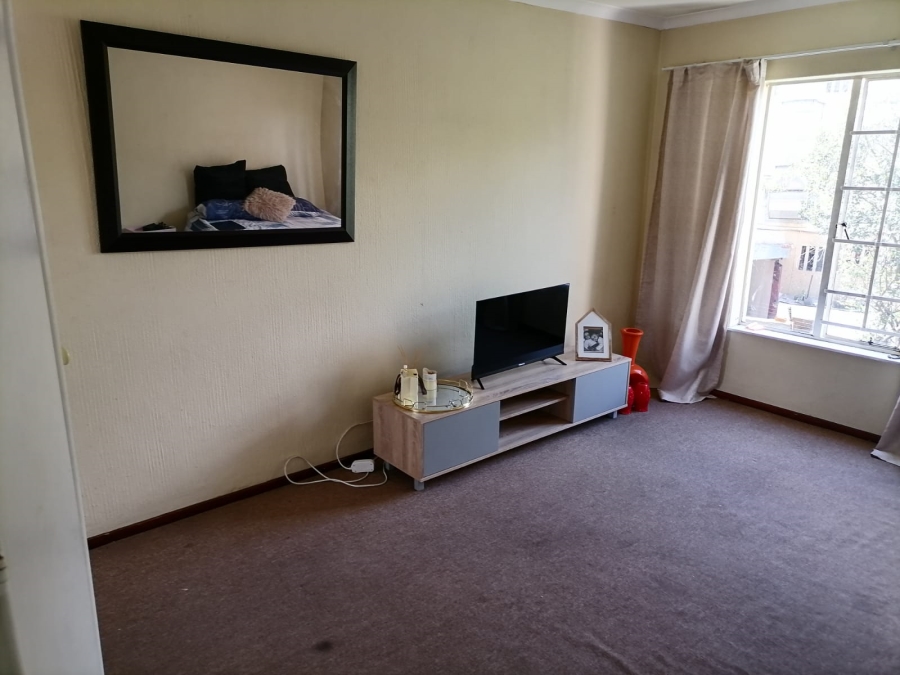 1 Bedroom Property for Sale in Buccleuch Gauteng