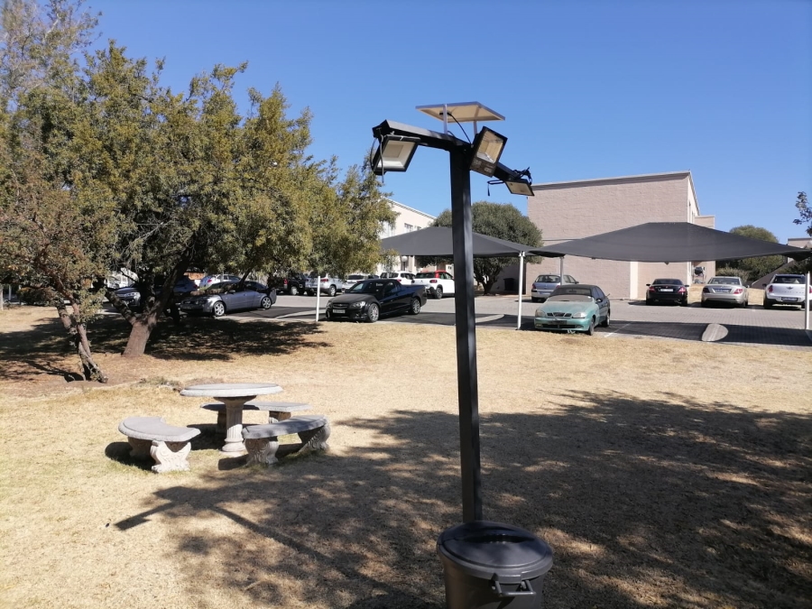 1 Bedroom Property for Sale in Buccleuch Gauteng