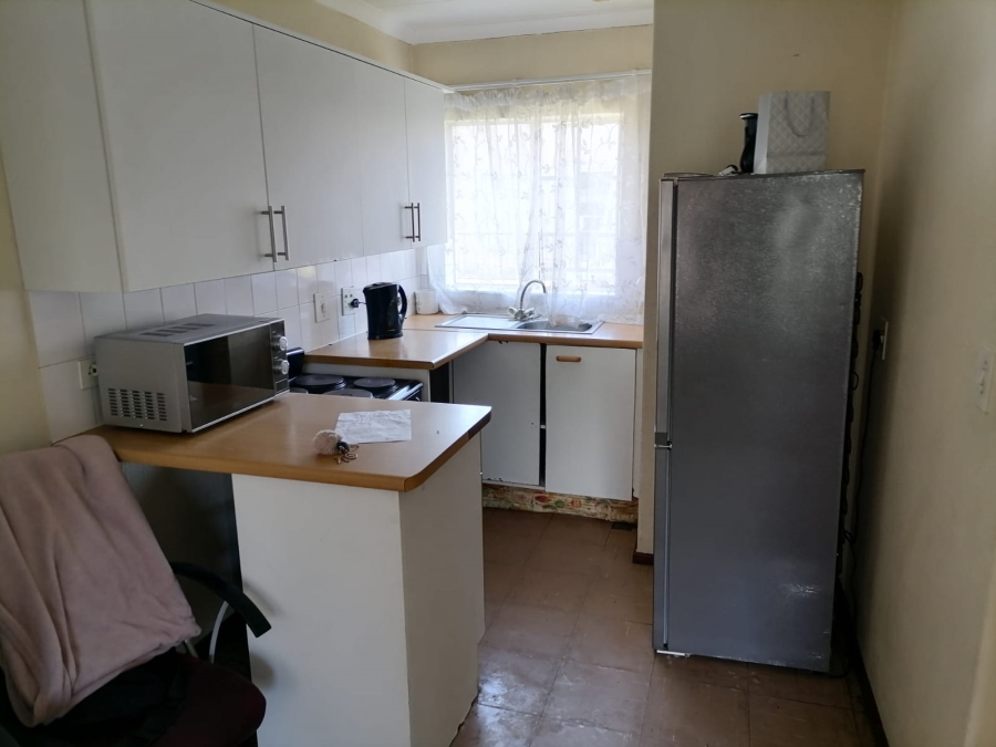 1 Bedroom Property for Sale in Buccleuch Gauteng