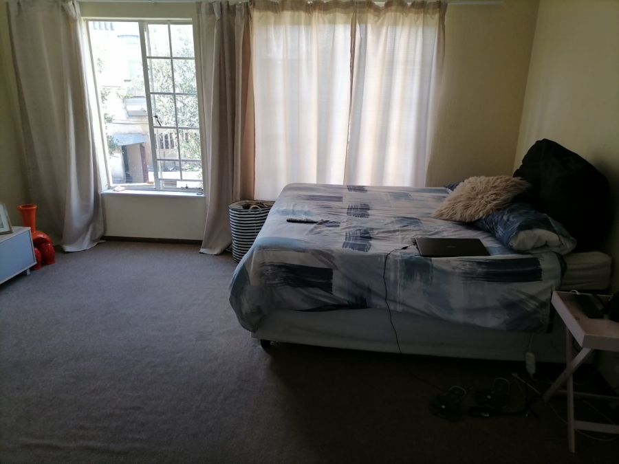 1 Bedroom Property for Sale in Buccleuch Gauteng
