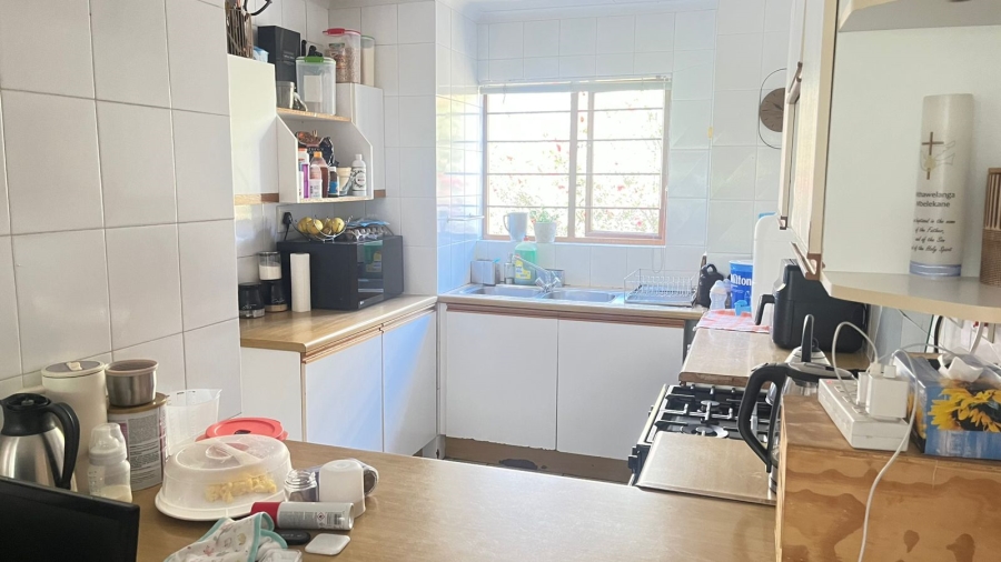 2 Bedroom Property for Sale in Sunninghill Gauteng