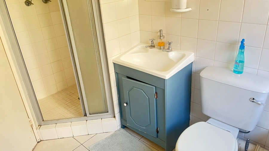 2 Bedroom Property for Sale in Sunninghill Gauteng