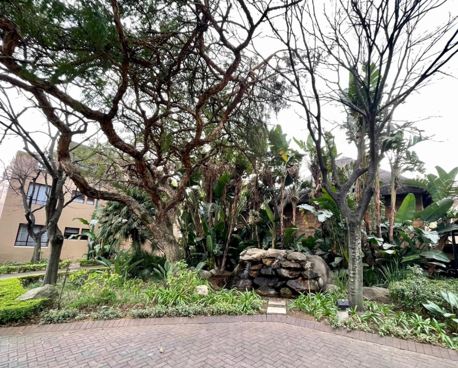 2 Bedroom Property for Sale in Sunninghill Gauteng