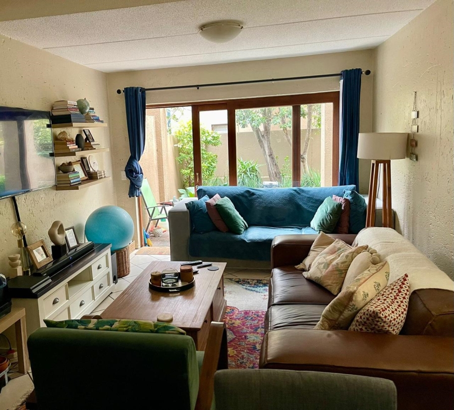 2 Bedroom Property for Sale in Sunninghill Gauteng