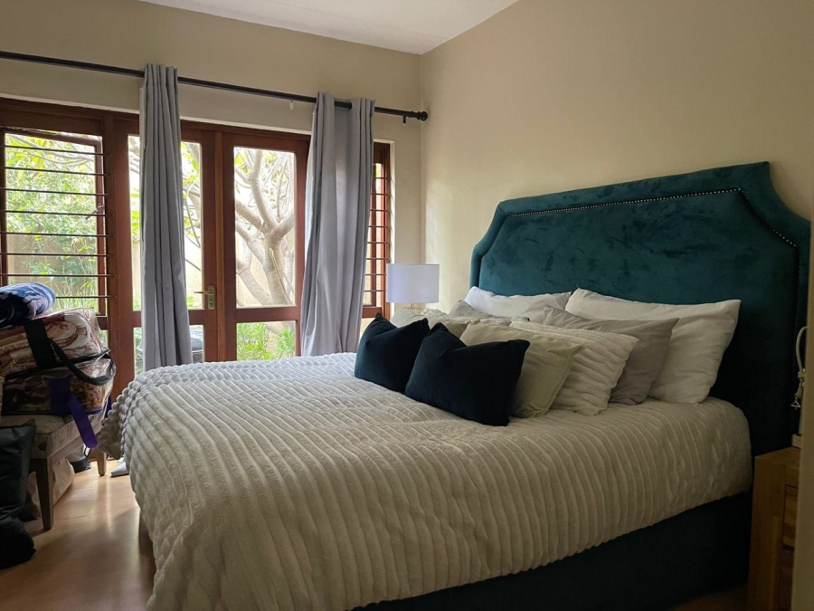 2 Bedroom Property for Sale in Sunninghill Gauteng