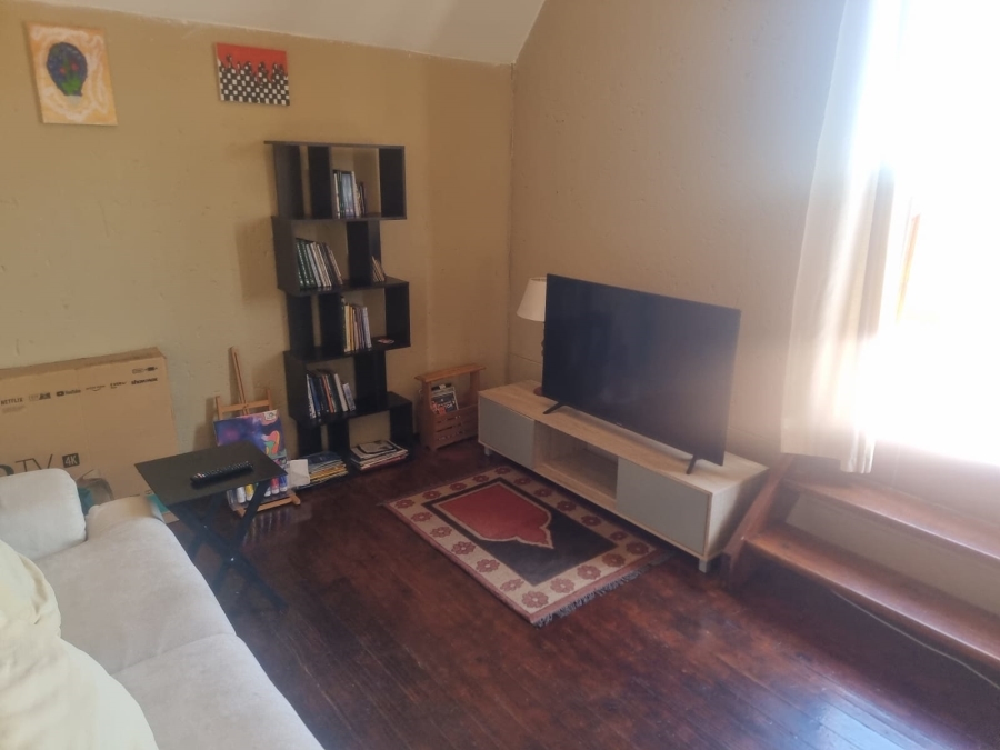 2 Bedroom Property for Sale in Sunninghill Gauteng