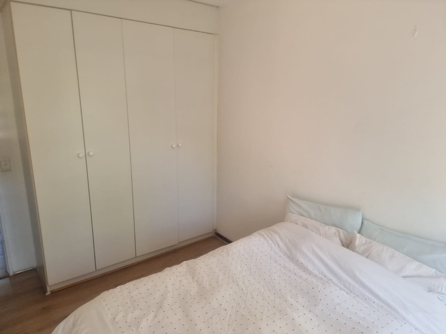 2 Bedroom Property for Sale in Sunninghill Gauteng