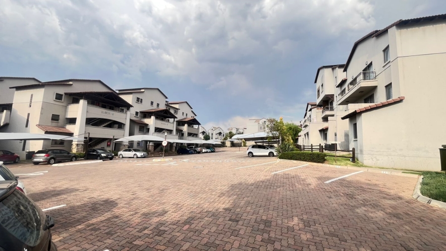 2 Bedroom Property for Sale in Sunninghill Gauteng