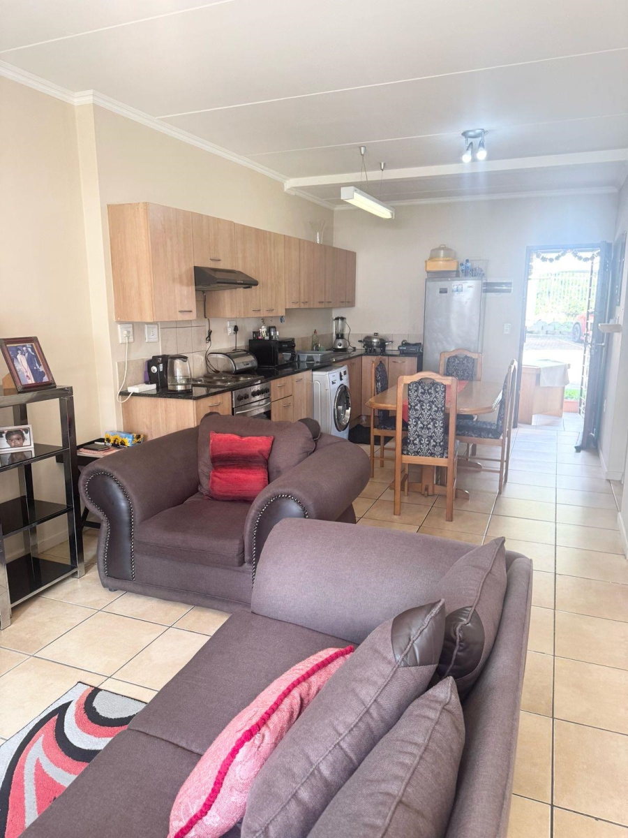 2 Bedroom Property for Sale in Sunninghill Gauteng