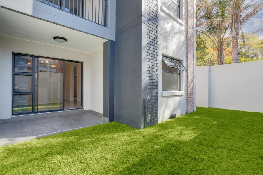 To Let 2 Bedroom Property for Rent in Bryanston Gauteng