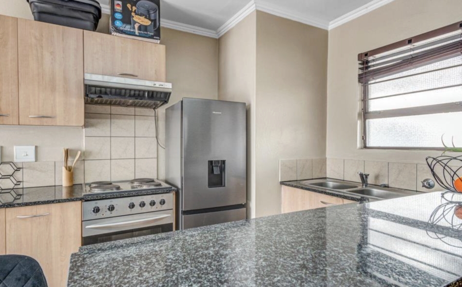 1 Bedroom Property for Sale in Sunninghill Gauteng