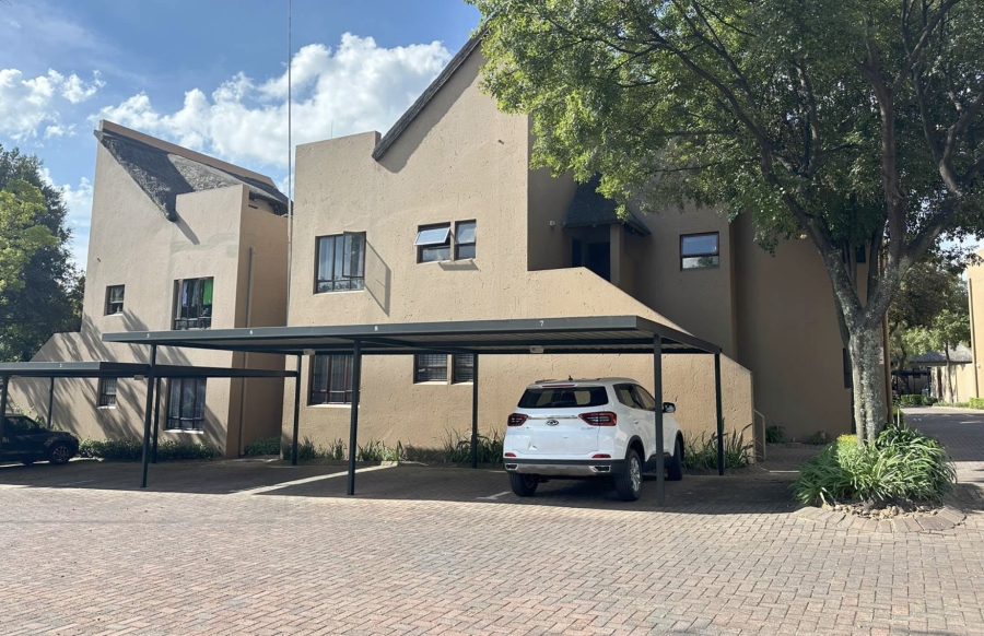 1 Bedroom Property for Sale in Sunninghill Gauteng