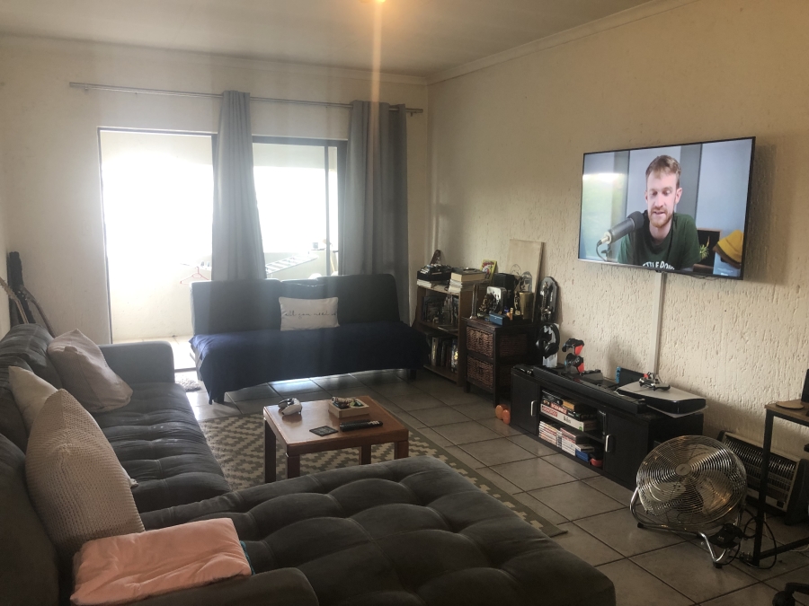 2 Bedroom Property for Sale in Sunninghill Gauteng
