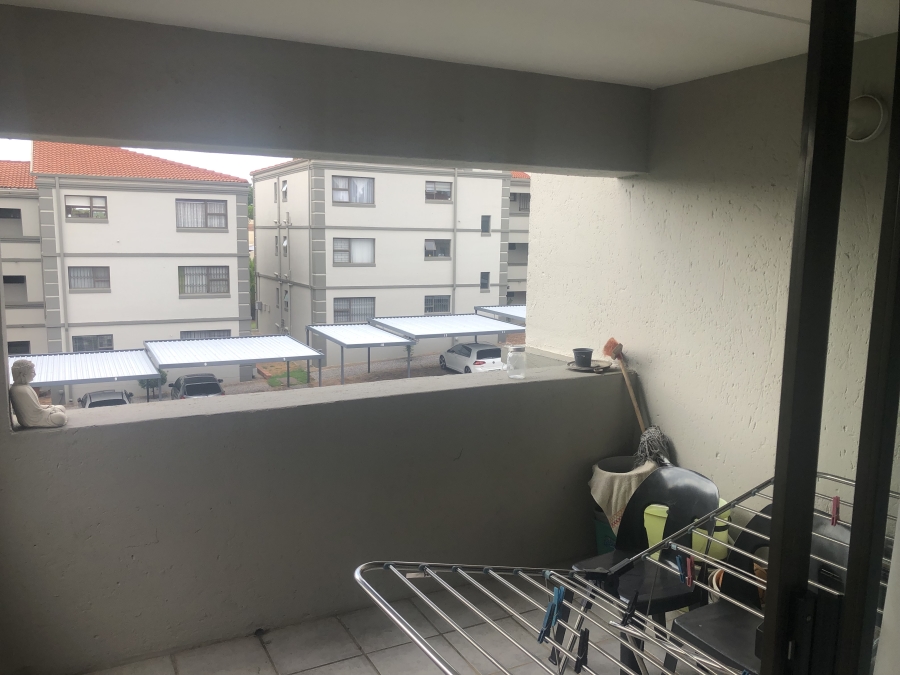 2 Bedroom Property for Sale in Sunninghill Gauteng