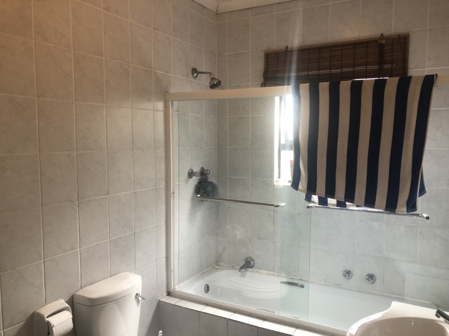 2 Bedroom Property for Sale in Sunninghill Gauteng