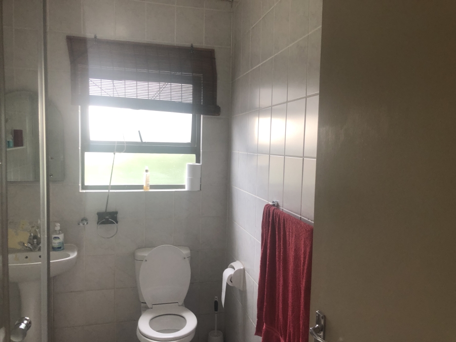 2 Bedroom Property for Sale in Sunninghill Gauteng