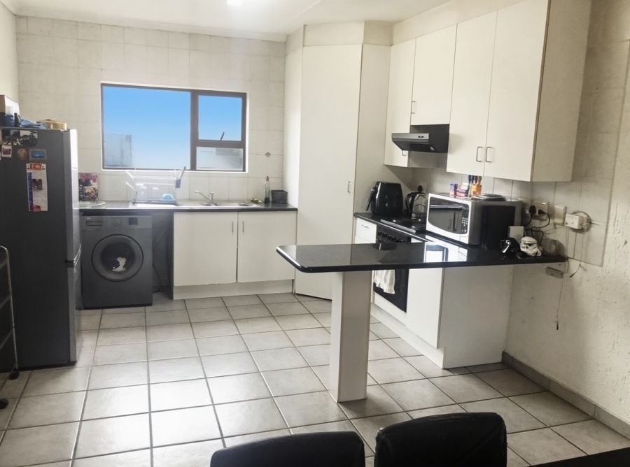 2 Bedroom Property for Sale in Sunninghill Gauteng