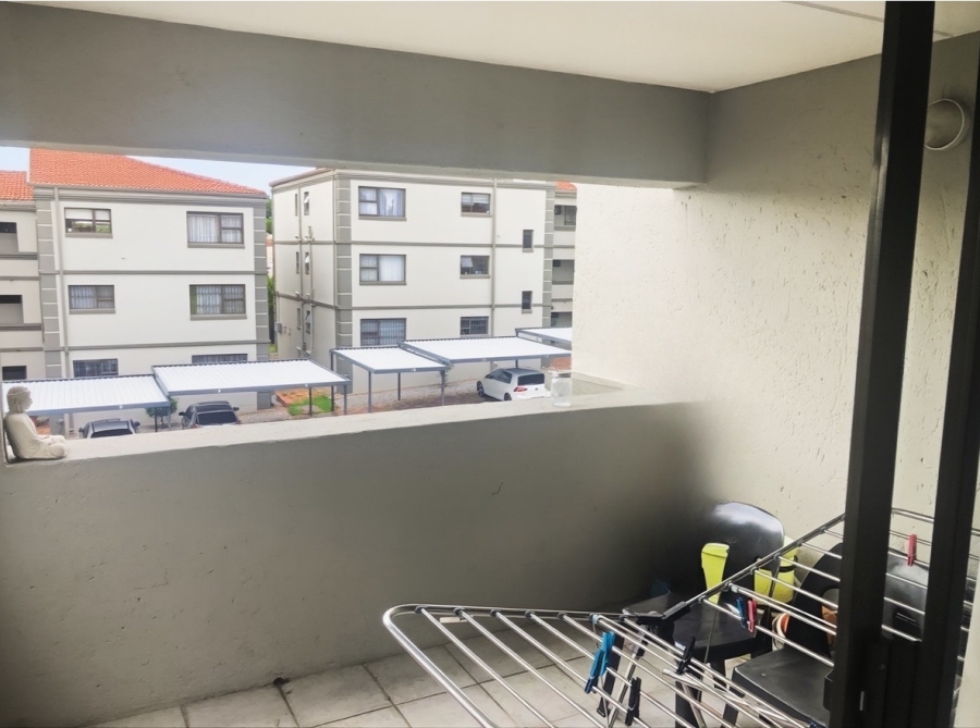 2 Bedroom Property for Sale in Sunninghill Gauteng