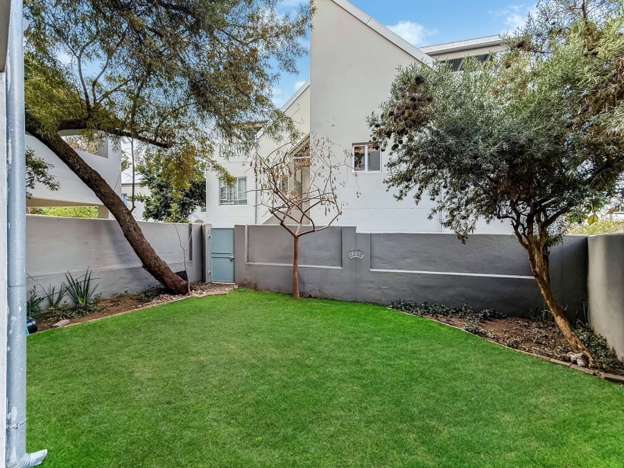 To Let 1 Bedroom Property for Rent in Witkoppen Gauteng