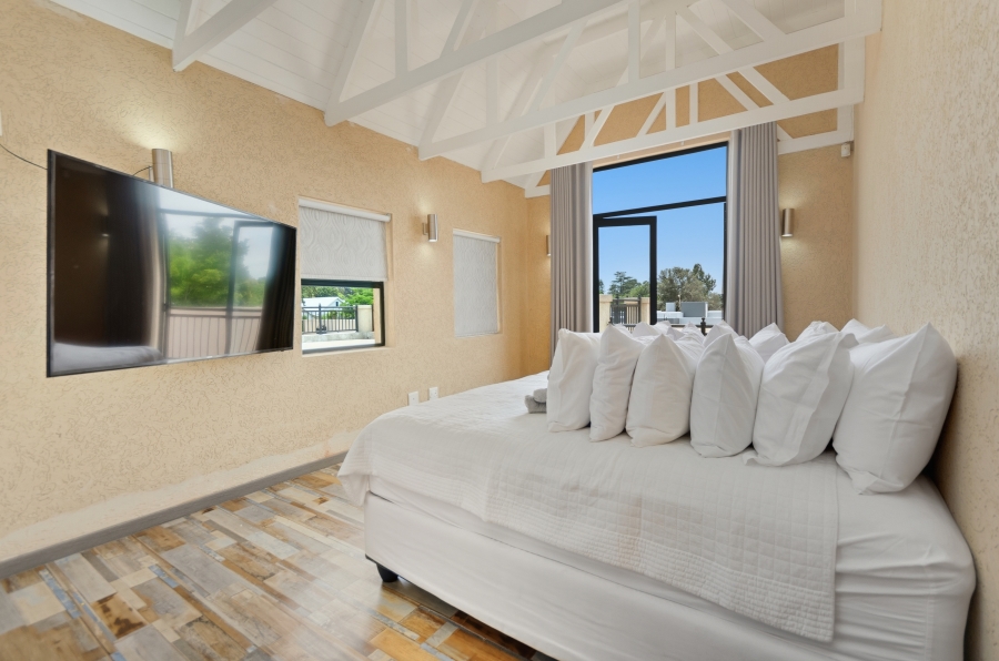 6 Bedroom Property for Sale in Bryanston Gauteng