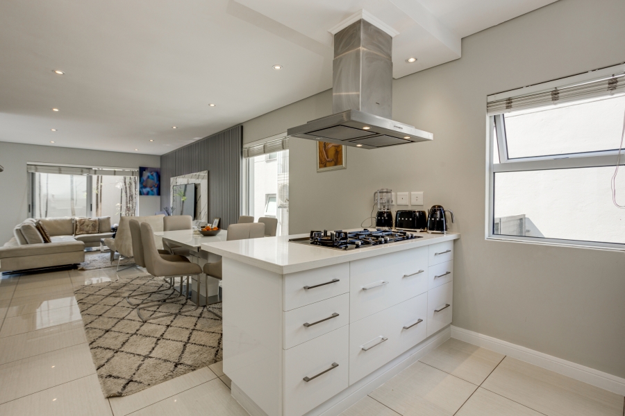 To Let 3 Bedroom Property for Rent in Bryanston Gauteng