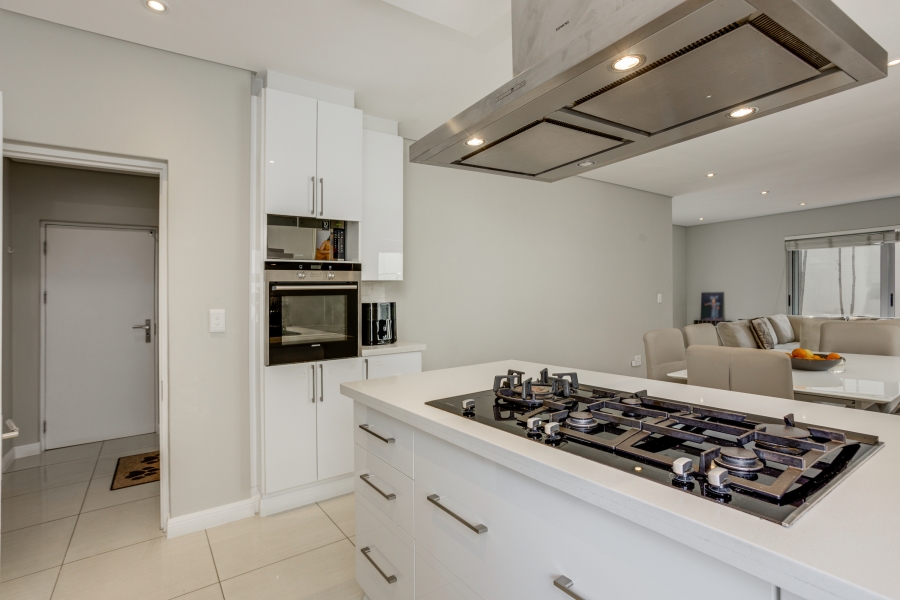 To Let 3 Bedroom Property for Rent in Bryanston Gauteng