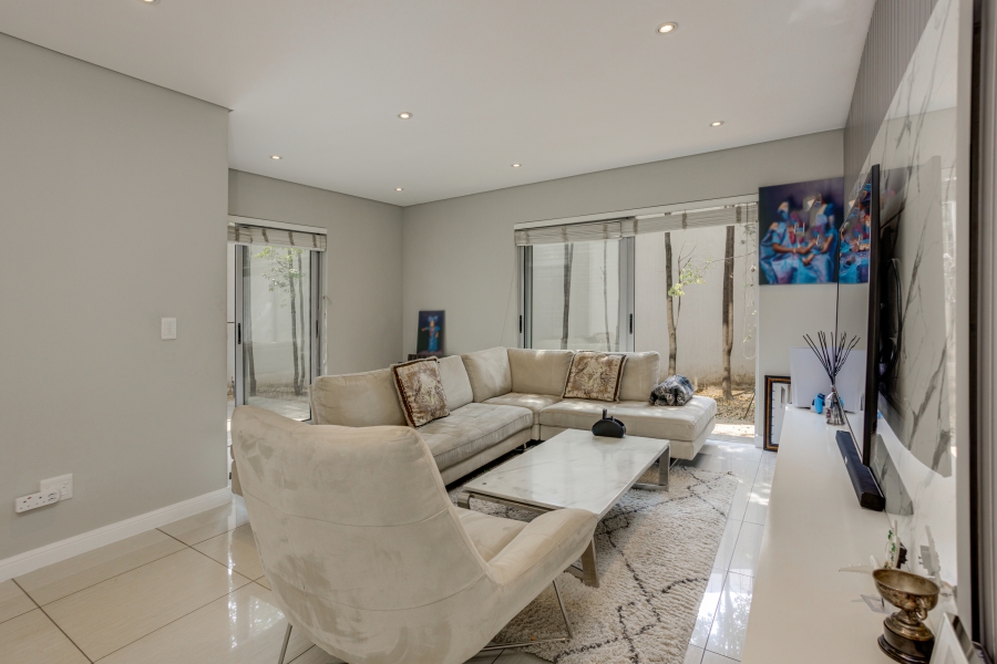 To Let 3 Bedroom Property for Rent in Bryanston Gauteng