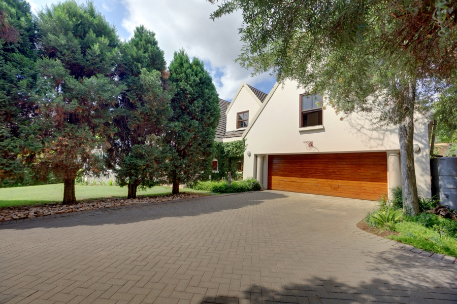 4 Bedroom Property for Sale in Bryanston Gauteng