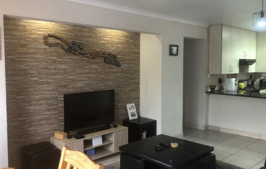 To Let 2 Bedroom Property for Rent in Sunninghill Gauteng