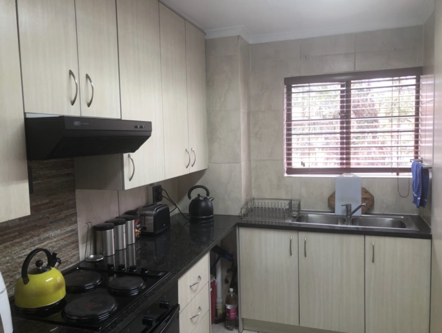 To Let 2 Bedroom Property for Rent in Sunninghill Gauteng