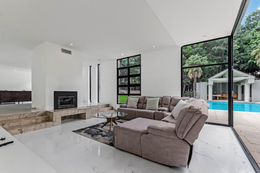 6 Bedroom Property for Sale in Bryanston Gauteng