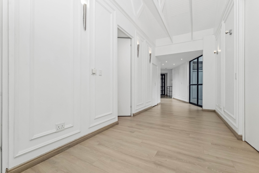 6 Bedroom Property for Sale in Bryanston Gauteng