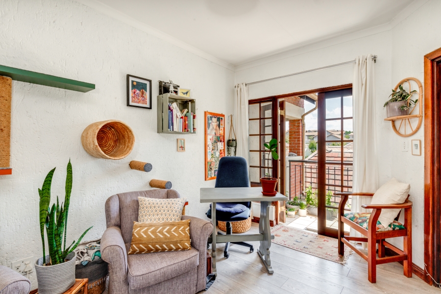 1 Bedroom Property for Sale in Pineslopes Gauteng