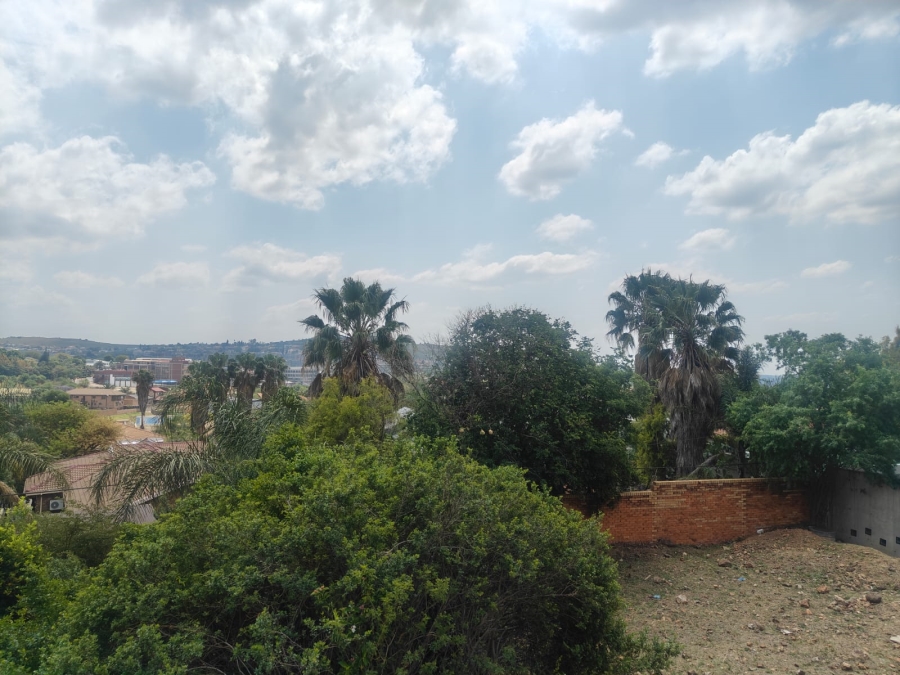 0 Bedroom Property for Sale in Claudius Gauteng