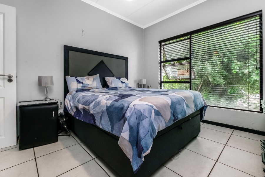 To Let 2 Bedroom Property for Rent in Douglasdale Gauteng