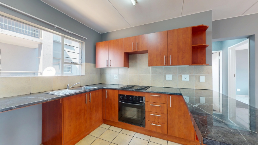 2 Bedroom Property for Sale in Bardene Gauteng