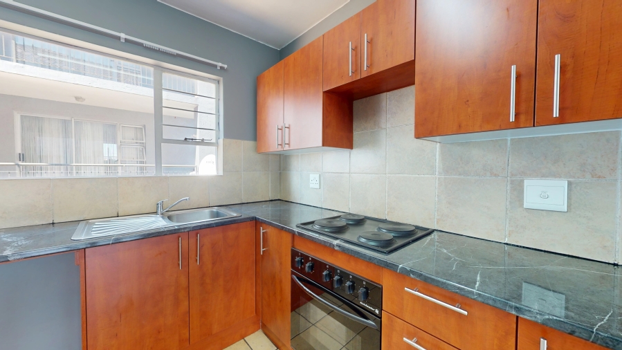 2 Bedroom Property for Sale in Bardene Gauteng