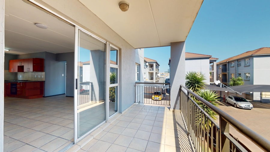 2 Bedroom Property for Sale in Bardene Gauteng