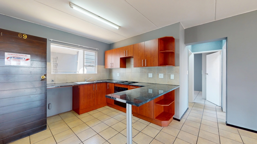 2 Bedroom Property for Sale in Bardene Gauteng