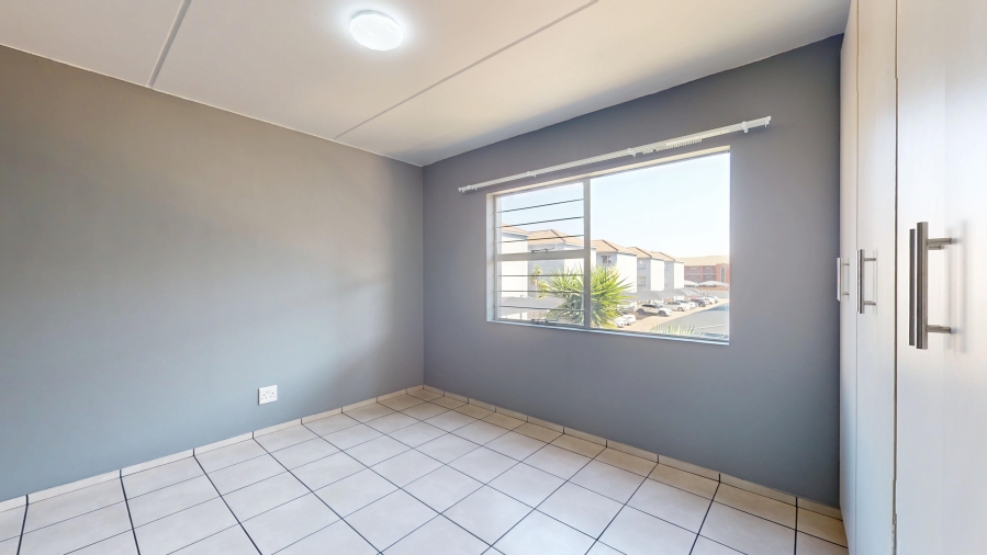 2 Bedroom Property for Sale in Bardene Gauteng