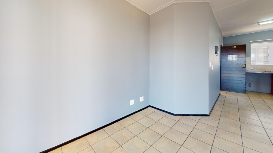 2 Bedroom Property for Sale in Bardene Gauteng