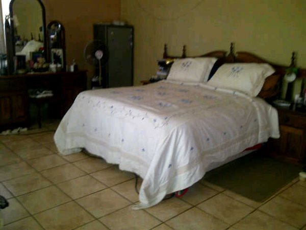 4 Bedroom Property for Sale in Haakdoornlaagte AH Gauteng