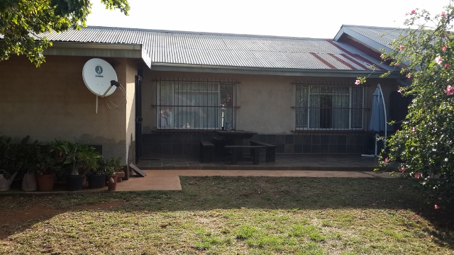 4 Bedroom Property for Sale in Haakdoornlaagte AH Gauteng