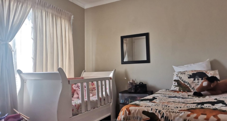 3 Bedroom Property for Sale in Amberfield Gauteng