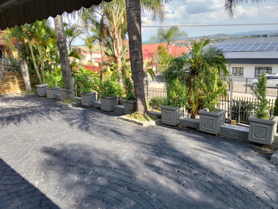 3 Bedroom Property for Sale in Laudium Gauteng